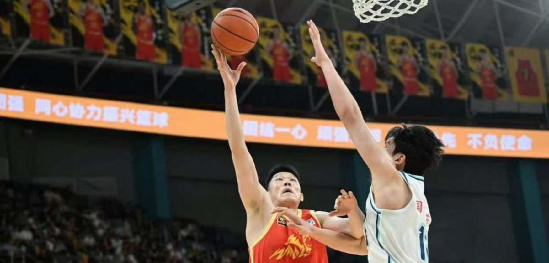 开云体育官网-包含风云突变!广厦男篮赛前篮板制胜;NBA常规赛版图或变;底气十足;纪律约束更严格的词条