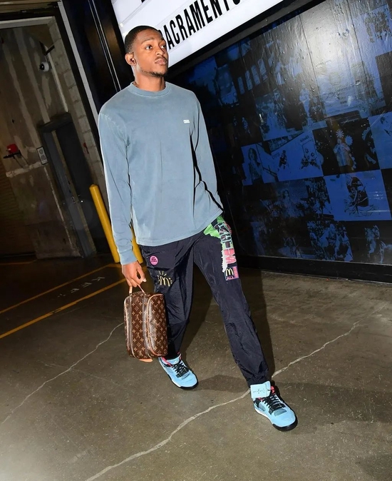 开云体育入口-风云突变!克里夫兰骑士集结日完成体检,NBA季后赛版图或变,话题不断,资深球员宣示担当的简单介绍